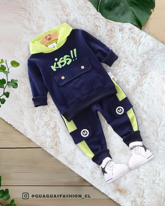 Conjunto buzo Kiss