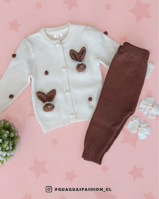 Conjunto  conejita en lanilla